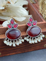 Load image into Gallery viewer, ADHVITA STUD EARRINGS