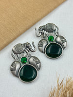 Load image into Gallery viewer, ALMIKA OVERSIZED STUD EARRINGS