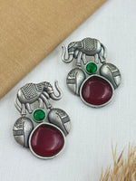 Load image into Gallery viewer, ALMIKA OVERSIZED STUD EARRINGS