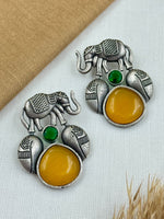 Load image into Gallery viewer, ALMIKA OVERSIZED STUD EARRINGS
