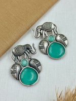Load image into Gallery viewer, ALMIKA OVERSIZED STUD EARRINGS