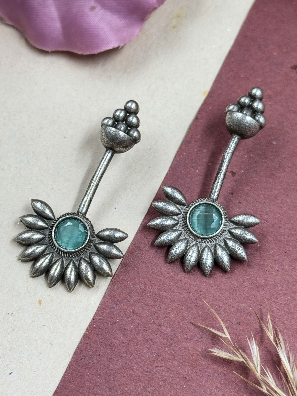 VATSALAA STUDS EARRINGS