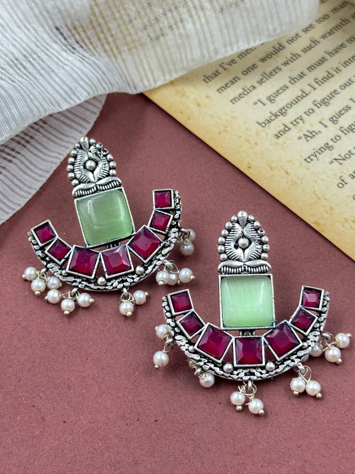 RUBY OVERSIZE STUDS EARRINGS