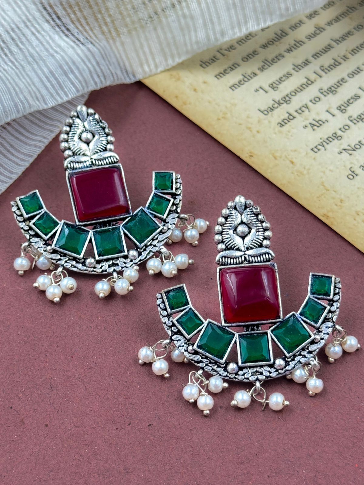 RUBY OVERSIZE STUDS EARRINGS