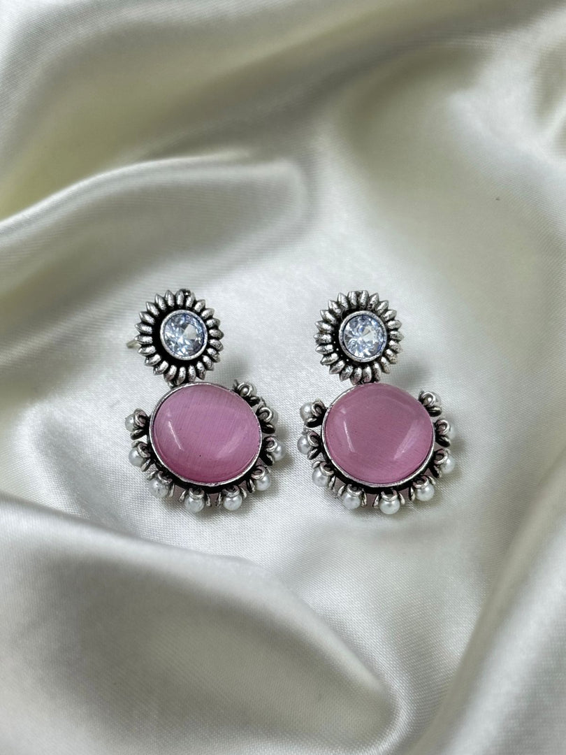 Shruti Stud Stone Earrings