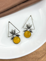 Load image into Gallery viewer, Jiya Stud Stone Earrings