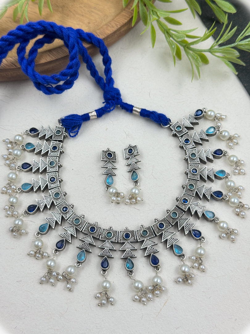 ISHIKA STONE NECKLACE SET