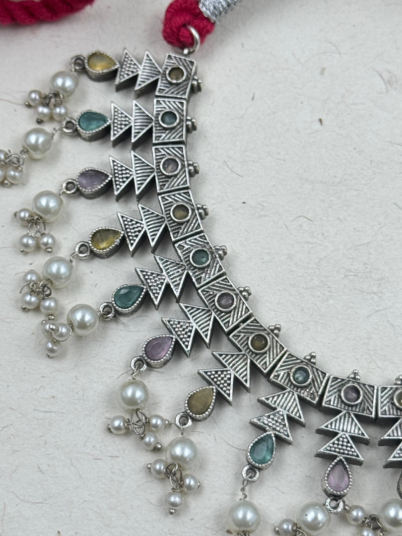 ISHIKA STONE NECKLACE SET