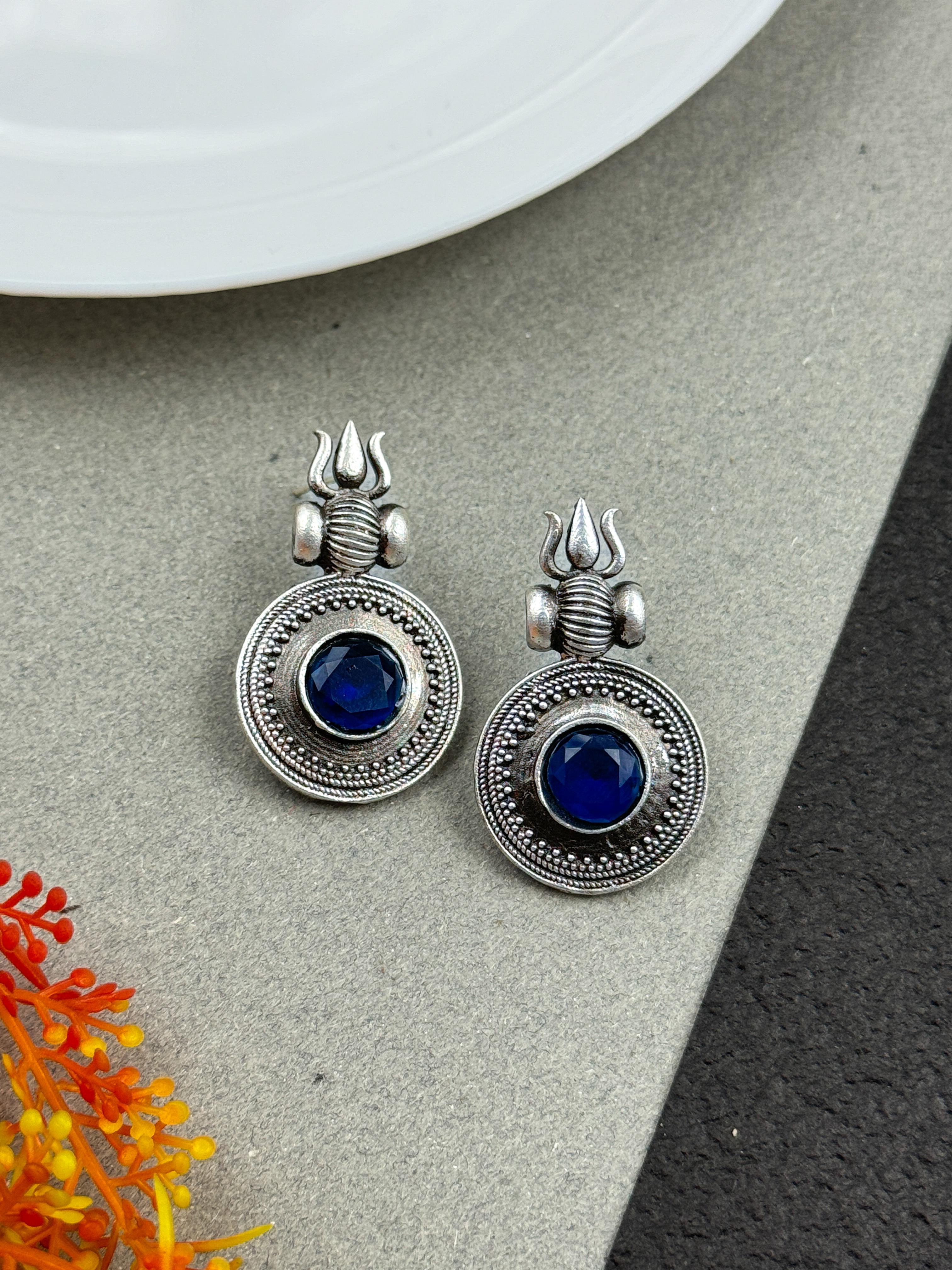 CHARU OXIDISED STONE STUDS EARRINGS