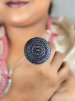 Load image into Gallery viewer, MIRHA DESIGNER OXIDISED SILVER  RING