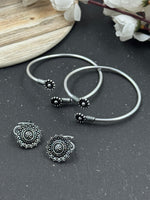 Load image into Gallery viewer, Radhika 7 Piece Chain Pendant Jewellery Set Combo