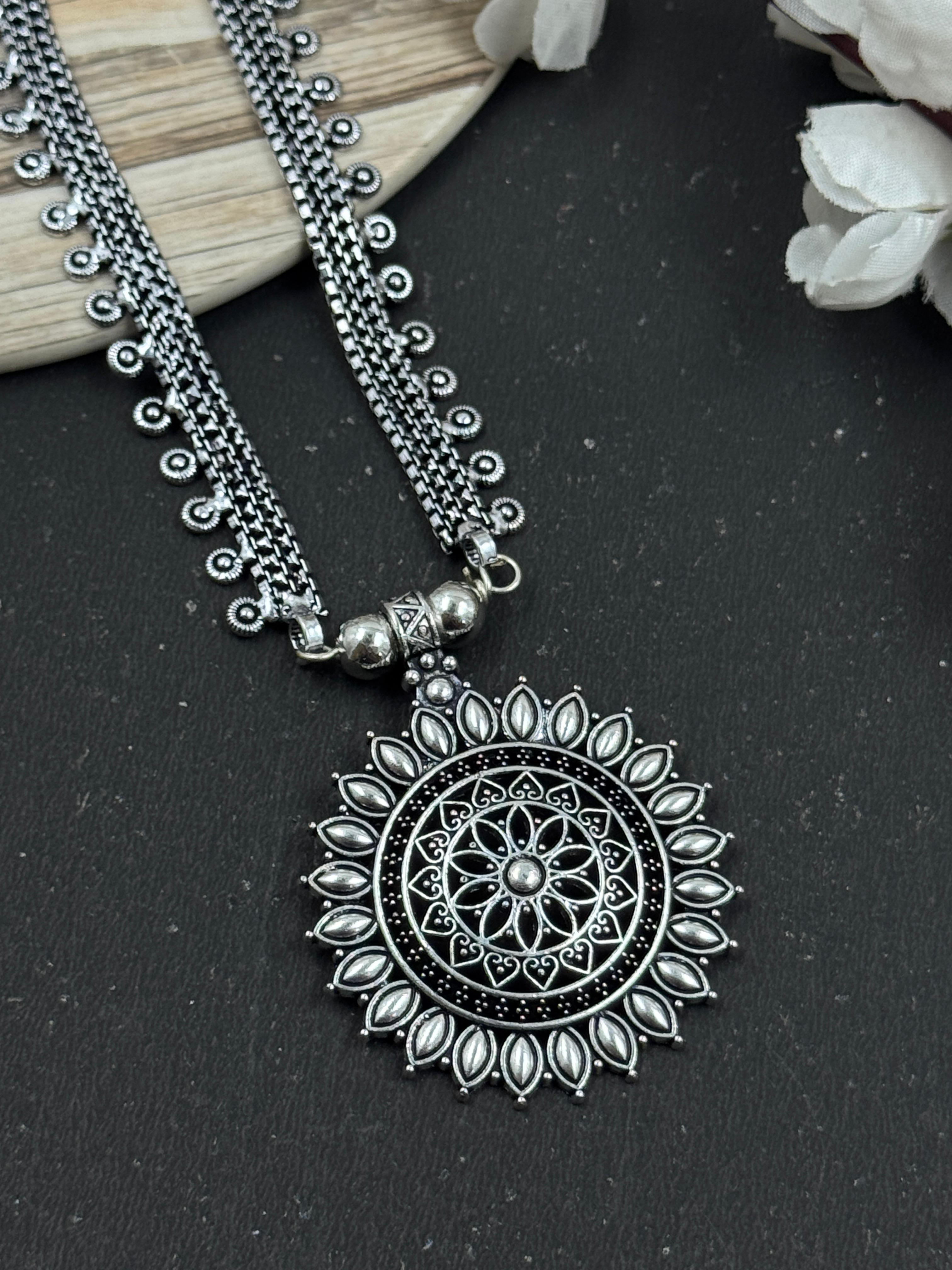 RADHIKA 7 PIECE CHAIN PENDANT JEWELLERY SET COMBO