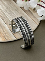 Load image into Gallery viewer, SONAM BRASS OXIDISED JEWELLERY SET COMBO