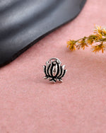 Load image into Gallery viewer, MEERA OXIDISED PIERCING NOSEPIN COMBO OF 4