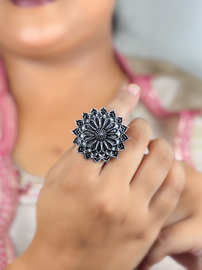 GARIMA DESIGNER OXIDISED SILVER RING