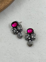 Load image into Gallery viewer, Vamika Stone Necklace Set